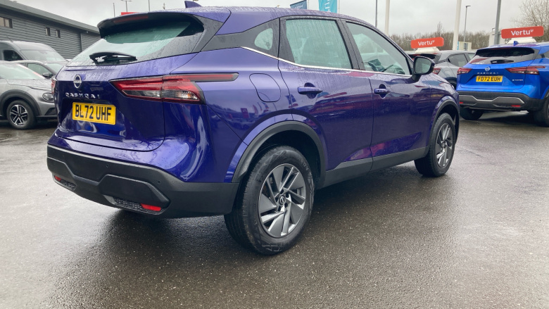 Nissan Qashqai 1.3 DiG-T MH Acenta Premium 5dr Petrol Hatchback